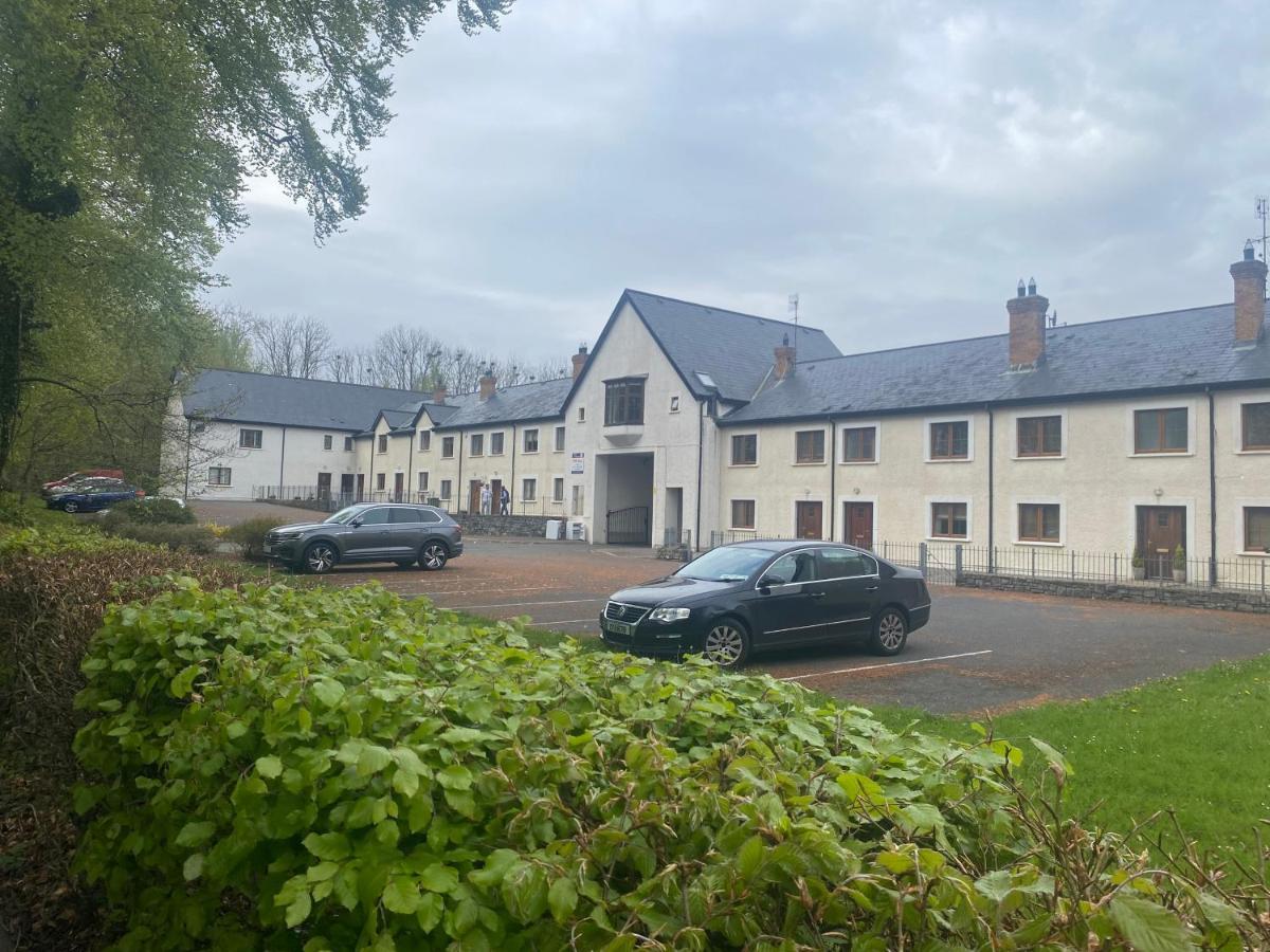 3 The Courtyard Castle Dargan Daire Ballygawley Dış mekan fotoğraf